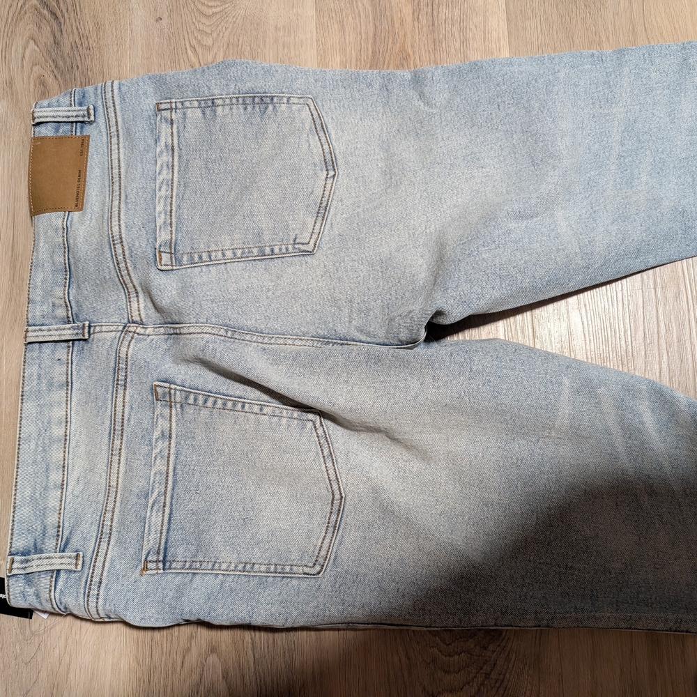 Light Wash Men’s Denim Jeans - Skinny Fit. Brand New With Tags.